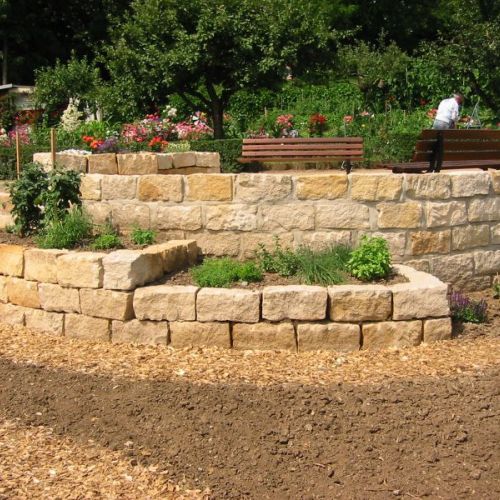 Natursteinmauer, Sandsteinquader